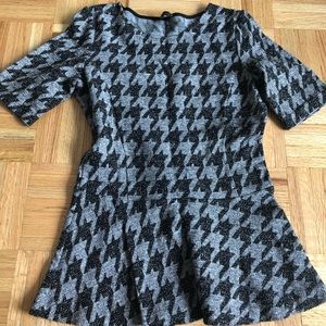 Theory peplum patterned top size medium